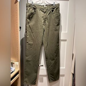 Men’s Denver Hayes Khaki Chinos. Size 38 length 34